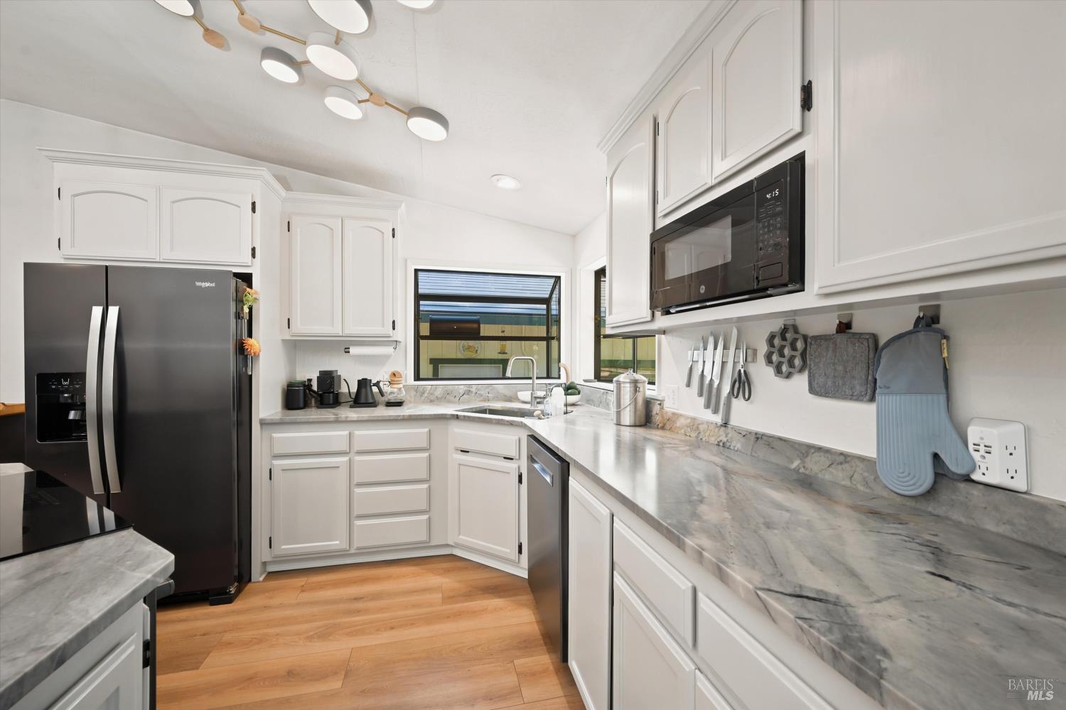 11240 Loch Lomond Road Middletown CA 95461