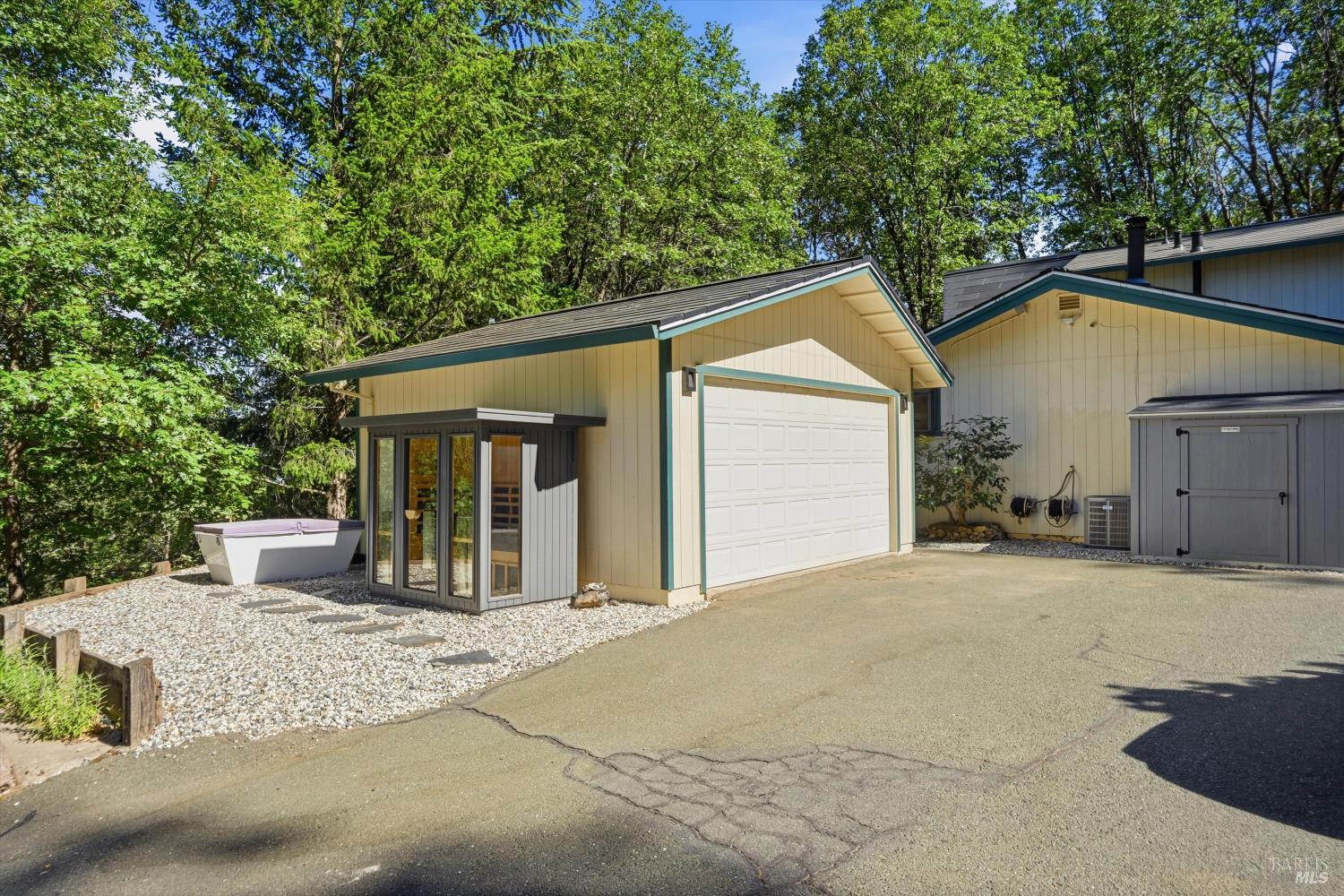 11240 Loch Lomond Road Middletown CA 95461