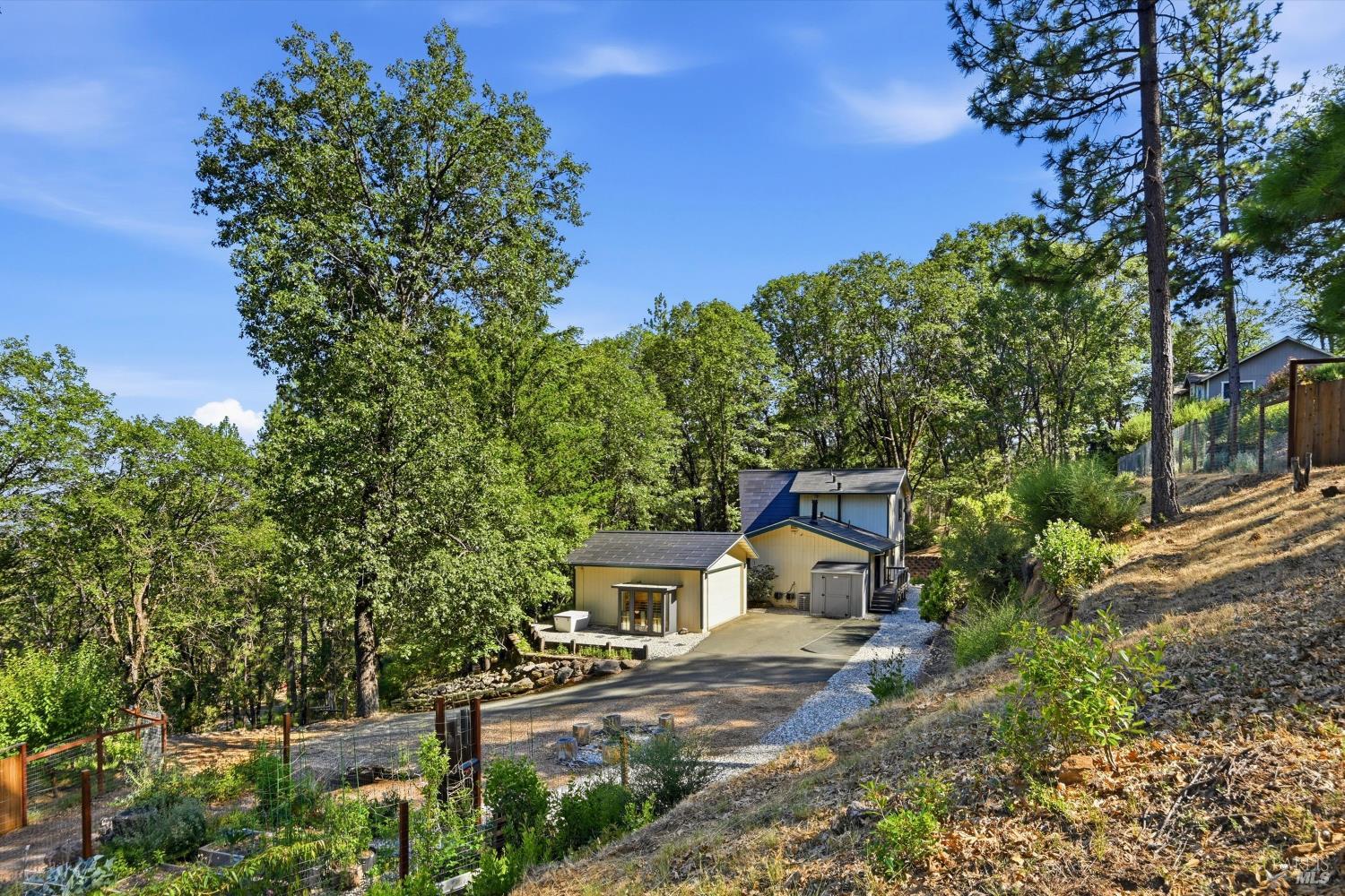 11240 Loch Lomond Road Middletown CA 95461