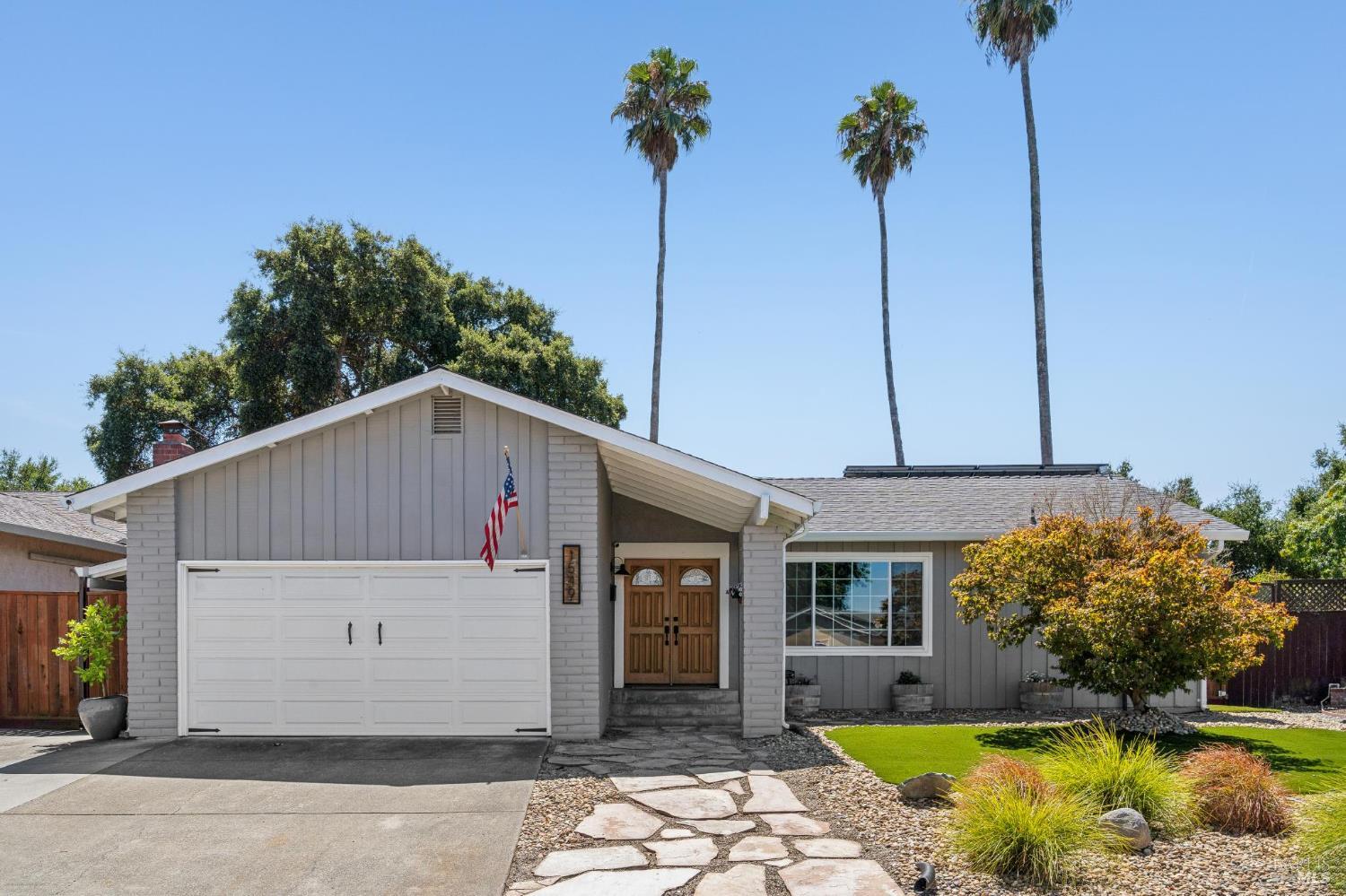 1549 Creekside Drive Petaluma CA 94954