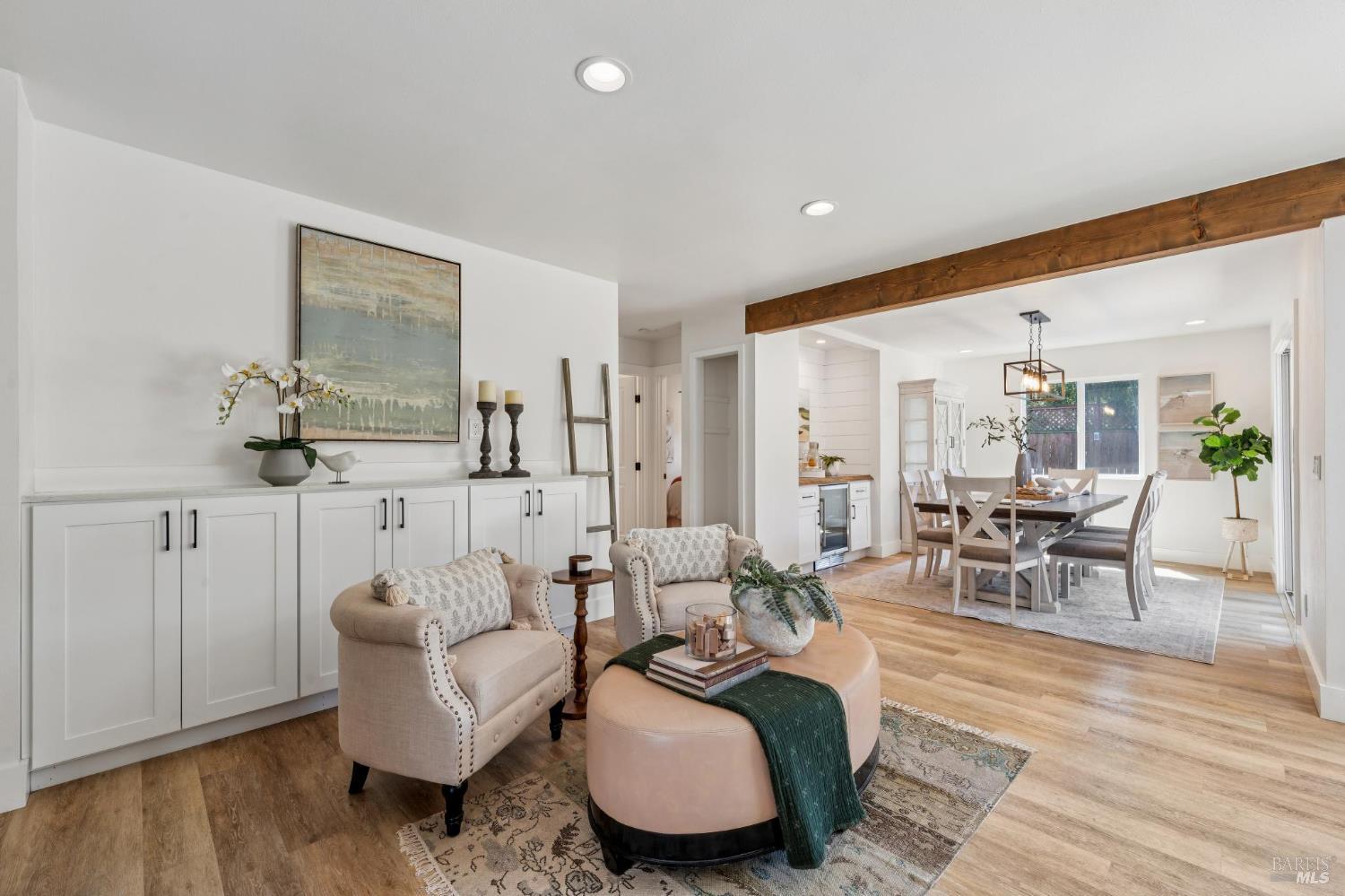 1549 Creekside Drive Petaluma CA 94954