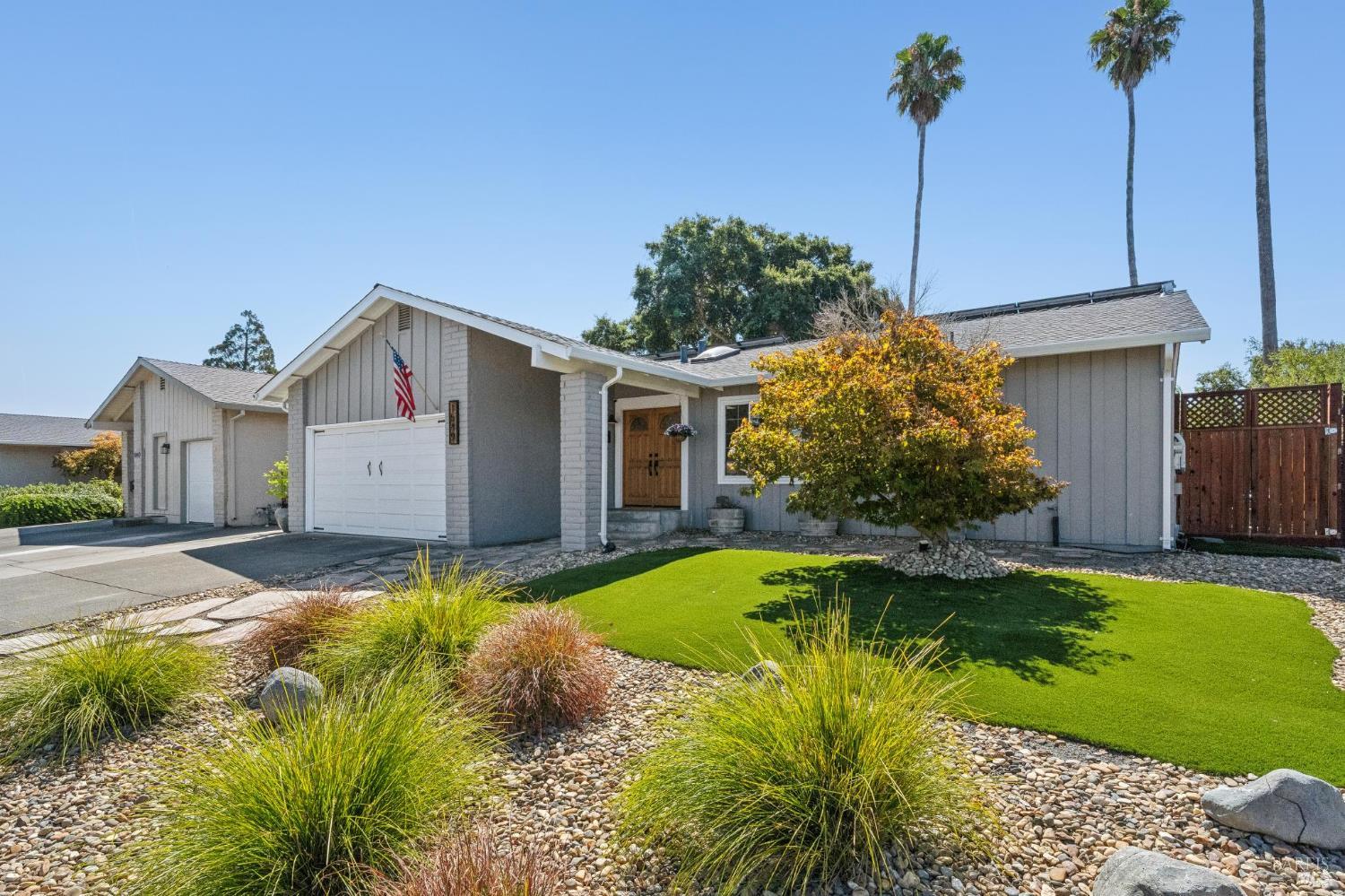 1549 Creekside Drive Petaluma CA 94954