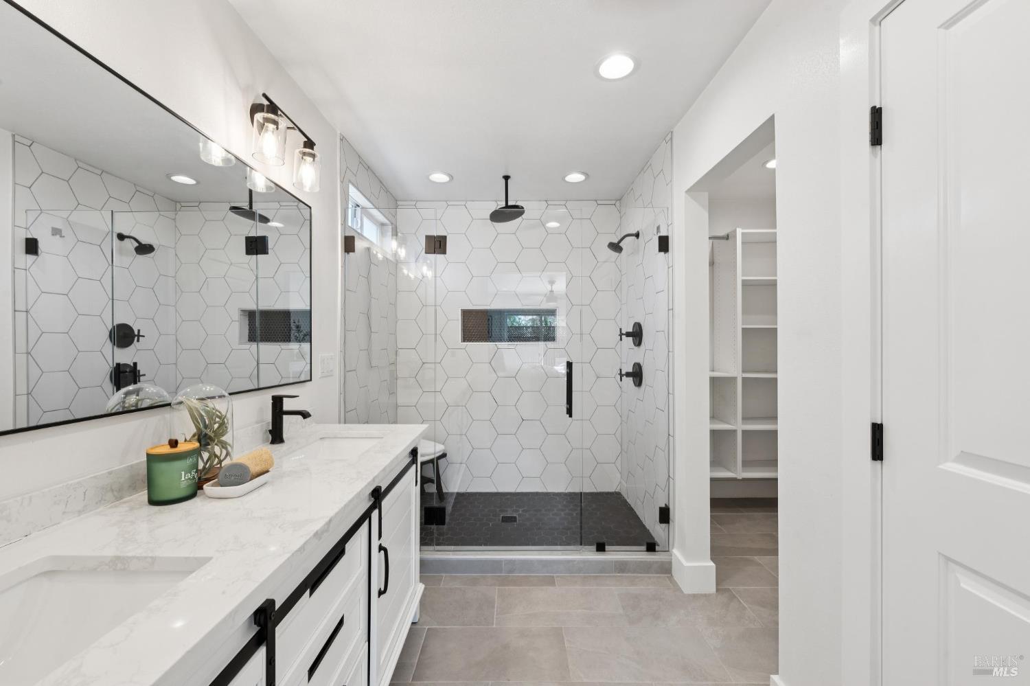1549 Creekside Drive Petaluma CA 94954
