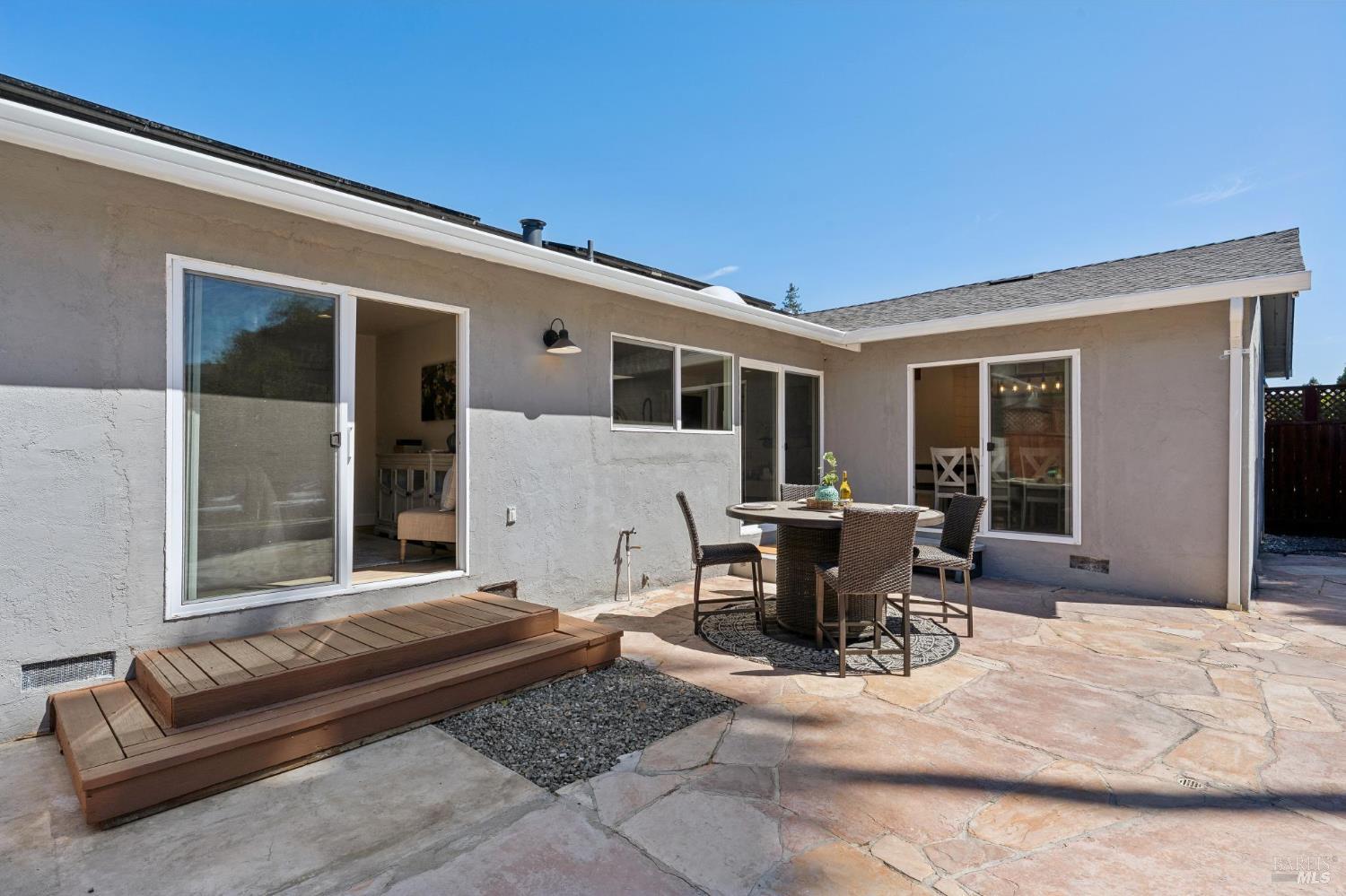 1549 Creekside Drive Petaluma CA 94954