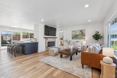 1549 Creekside Drive Petaluma CA 94954