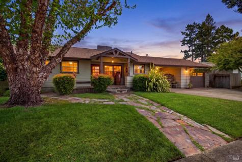 1916 Marian Lane Santa Rosa CA 95405