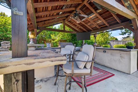 1916 Marian Lane Santa Rosa CA 95405