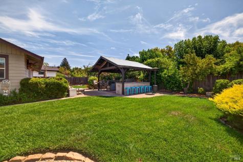 1916 Marian Lane Santa Rosa CA 95405