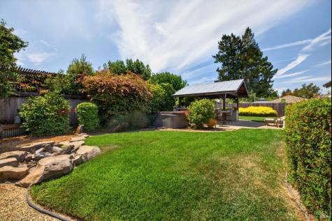 1916 Marian Lane Santa Rosa CA 95405