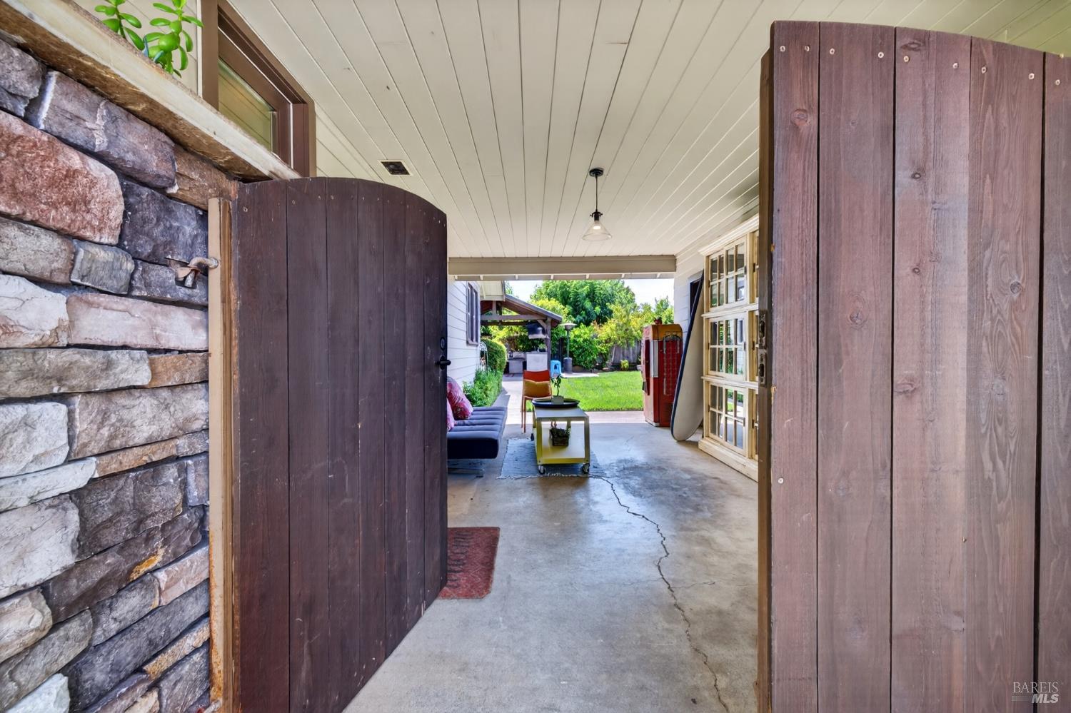 1916 Marian Lane Santa Rosa CA 95405