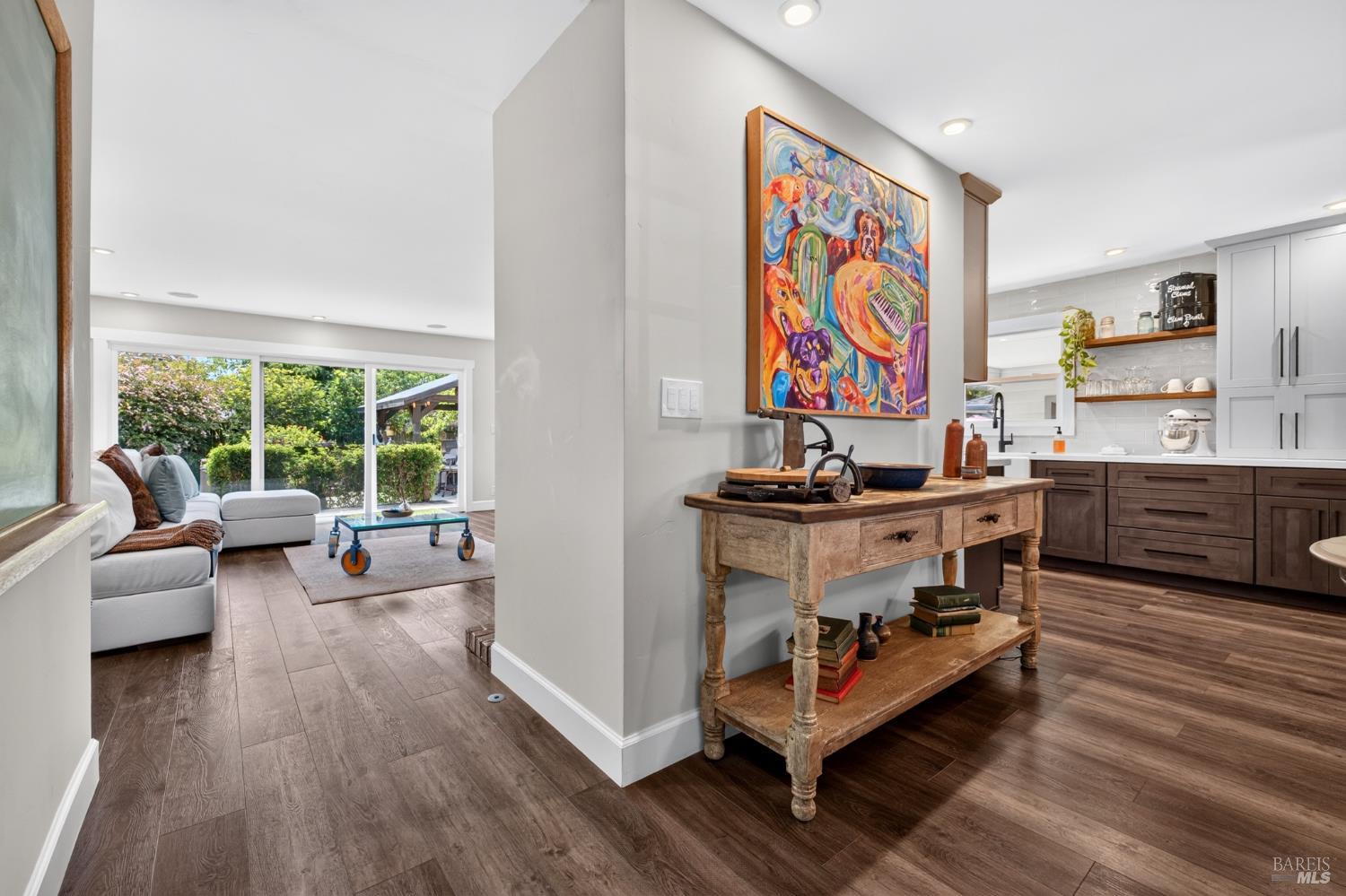 1916 Marian Lane Santa Rosa CA 95405