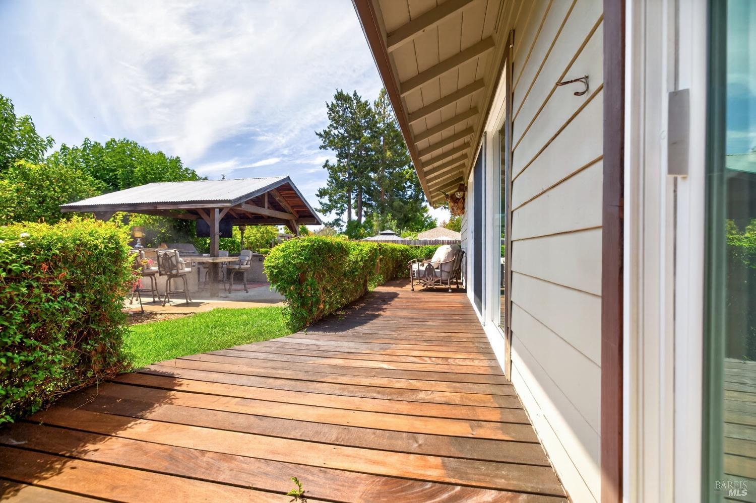 1916 Marian Lane Santa Rosa CA 95405