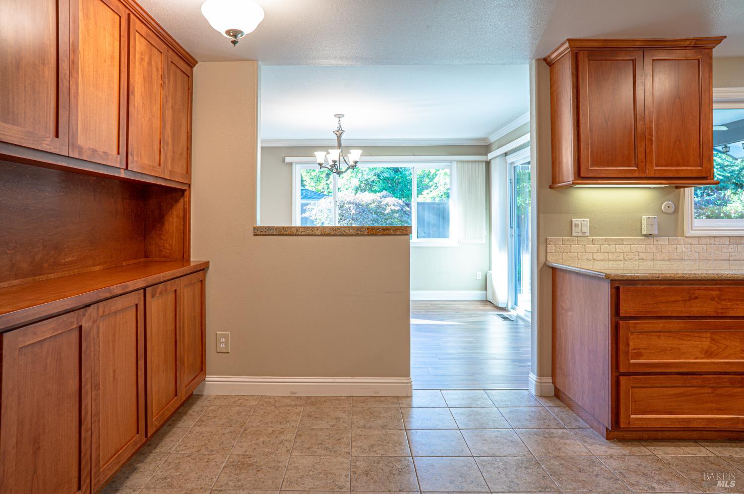 6401 Meadow Creek Lane Santa Rosa CA 95409