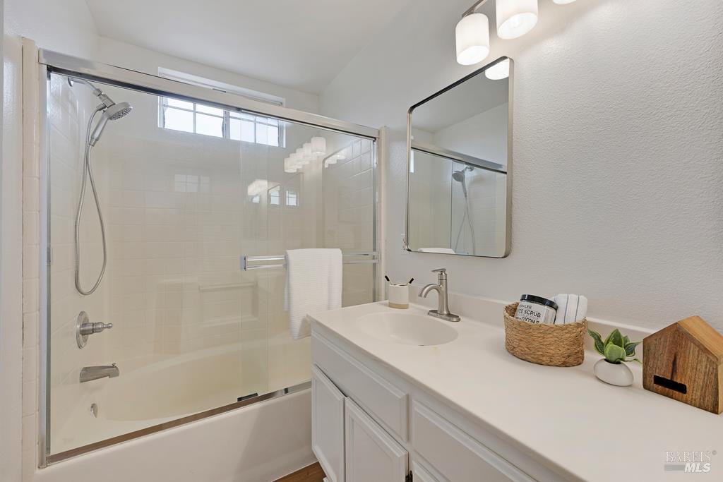 3973 Louis Krohn Drive Santa Rosa CA 95407