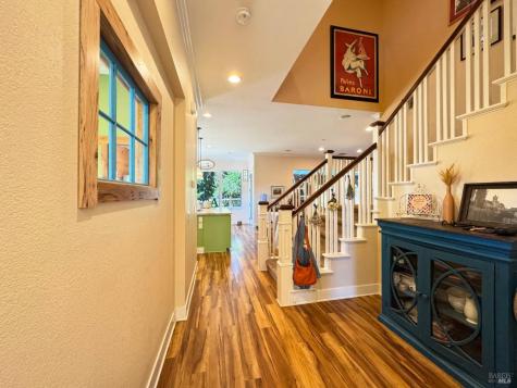 121 Zinfandel Court Cloverdale CA 95425