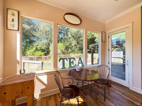 121 Zinfandel Court Cloverdale CA 95425