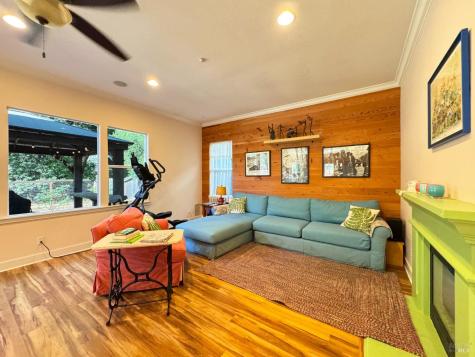 121 Zinfandel Court Cloverdale CA 95425