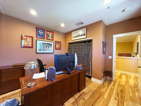 121 Zinfandel Court Cloverdale CA 95425