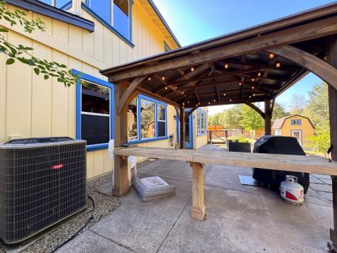 121 Zinfandel Court Cloverdale CA 95425