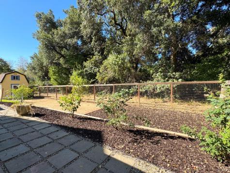 121 Zinfandel Court Cloverdale CA 95425