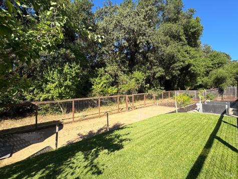 121 Zinfandel Court Cloverdale CA 95425