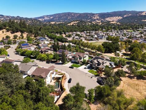 121 Zinfandel Court Cloverdale CA 95425