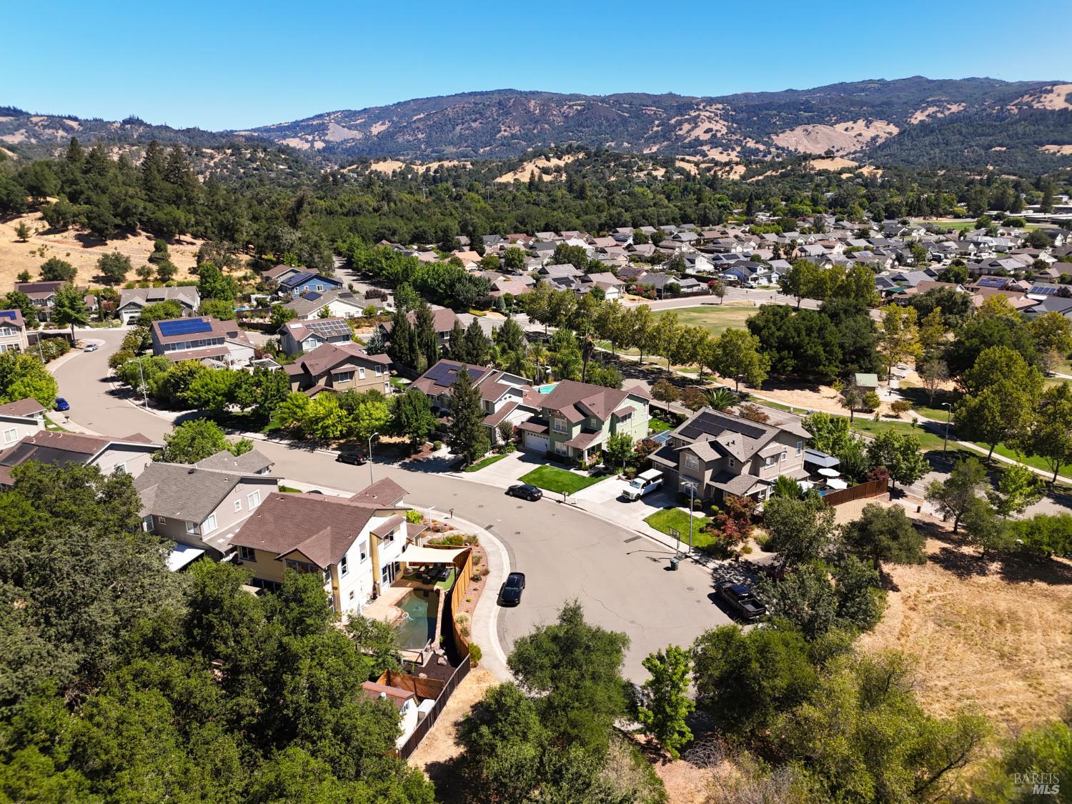 121 Zinfandel Court Cloverdale CA 95425