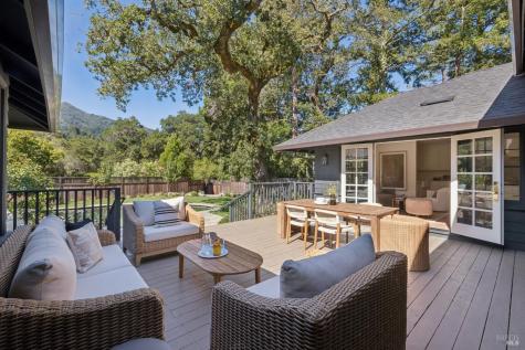 49 Hillcrest Avenue Larkspur CA 94939