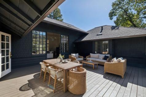 49 Hillcrest Avenue Larkspur CA 94939