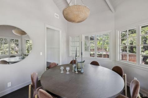49 Hillcrest Avenue Larkspur CA 94939