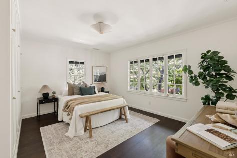 49 Hillcrest Avenue Larkspur CA 94939