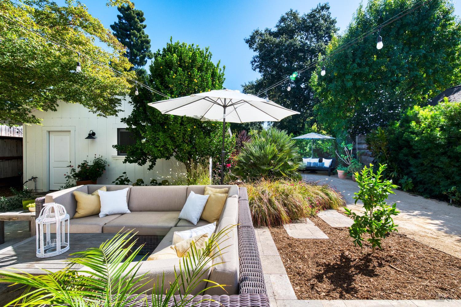 538 3rd Street E Sonoma CA 95476