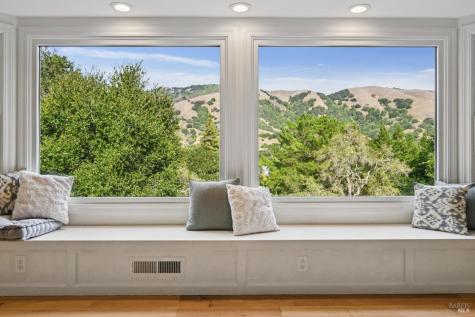 5 Maoli Drive San Rafael CA 94903