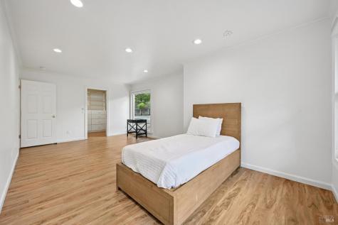 5 Maoli Drive San Rafael CA 94903