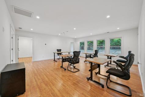 5 Maoli Drive San Rafael CA 94903