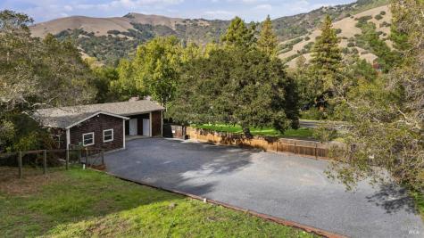 5 Maoli Drive San Rafael CA 94903