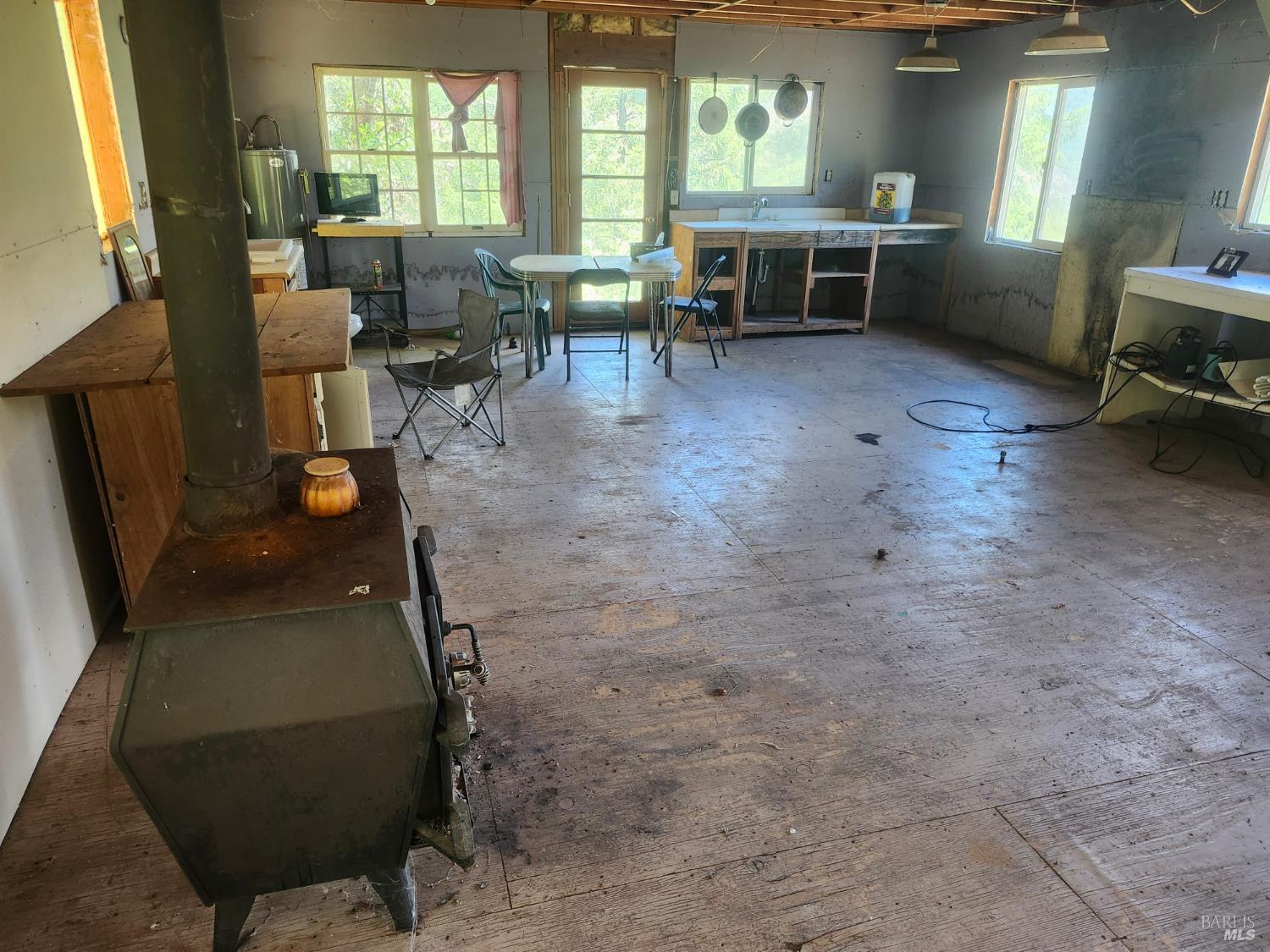 78577 Mina Road Covelo CA 95428