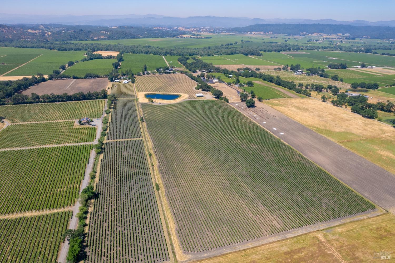 5744 Highway 128 Geyserville CA 95441