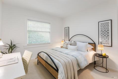 5 Hillside Avenue Kentfield CA 94904