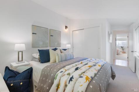 5 Hillside Avenue Kentfield CA 94904