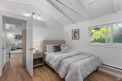 5 Hillside Avenue Kentfield CA 94904