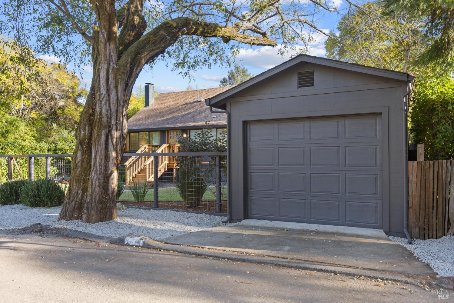 5 Hillside Avenue Kentfield CA 94904