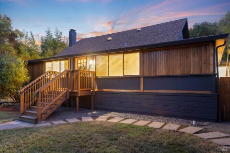 5 Hillside Avenue Kentfield CA 94904