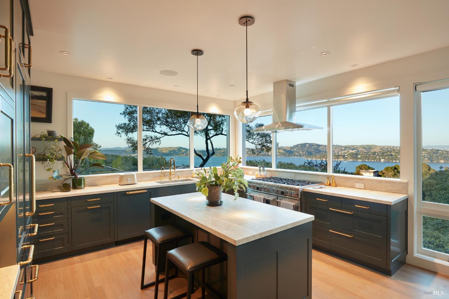 234 Currey Lane Sausalito CA 94965