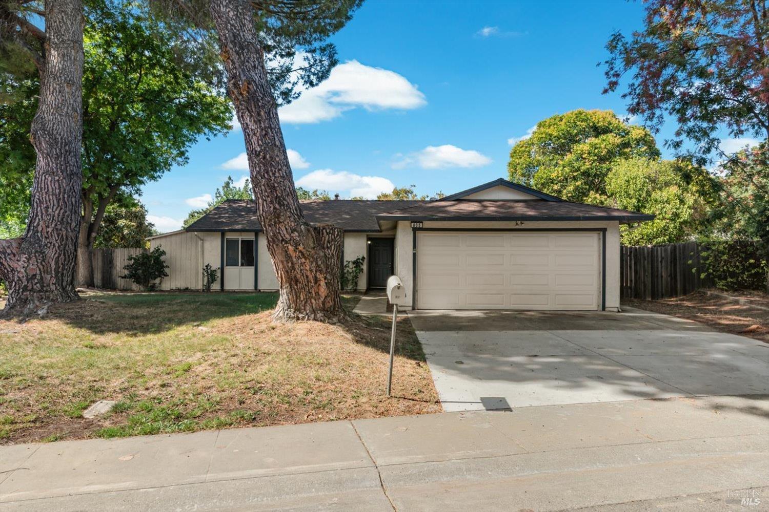 805 Avon Court Dixon CA 95620