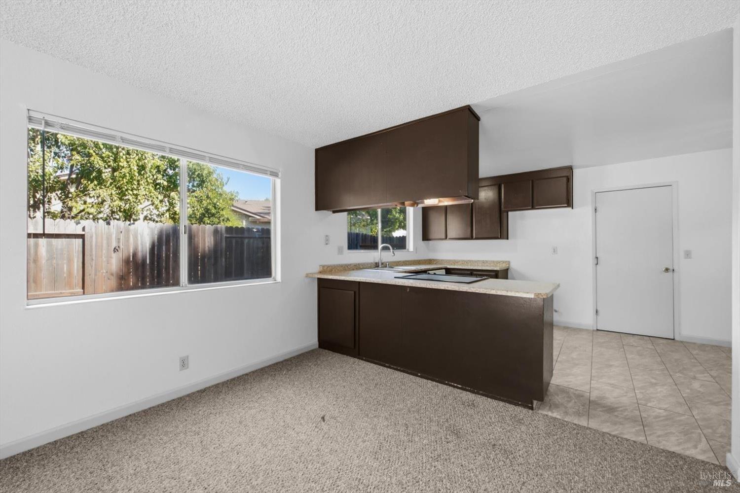 805 Avon Court Dixon CA 95620