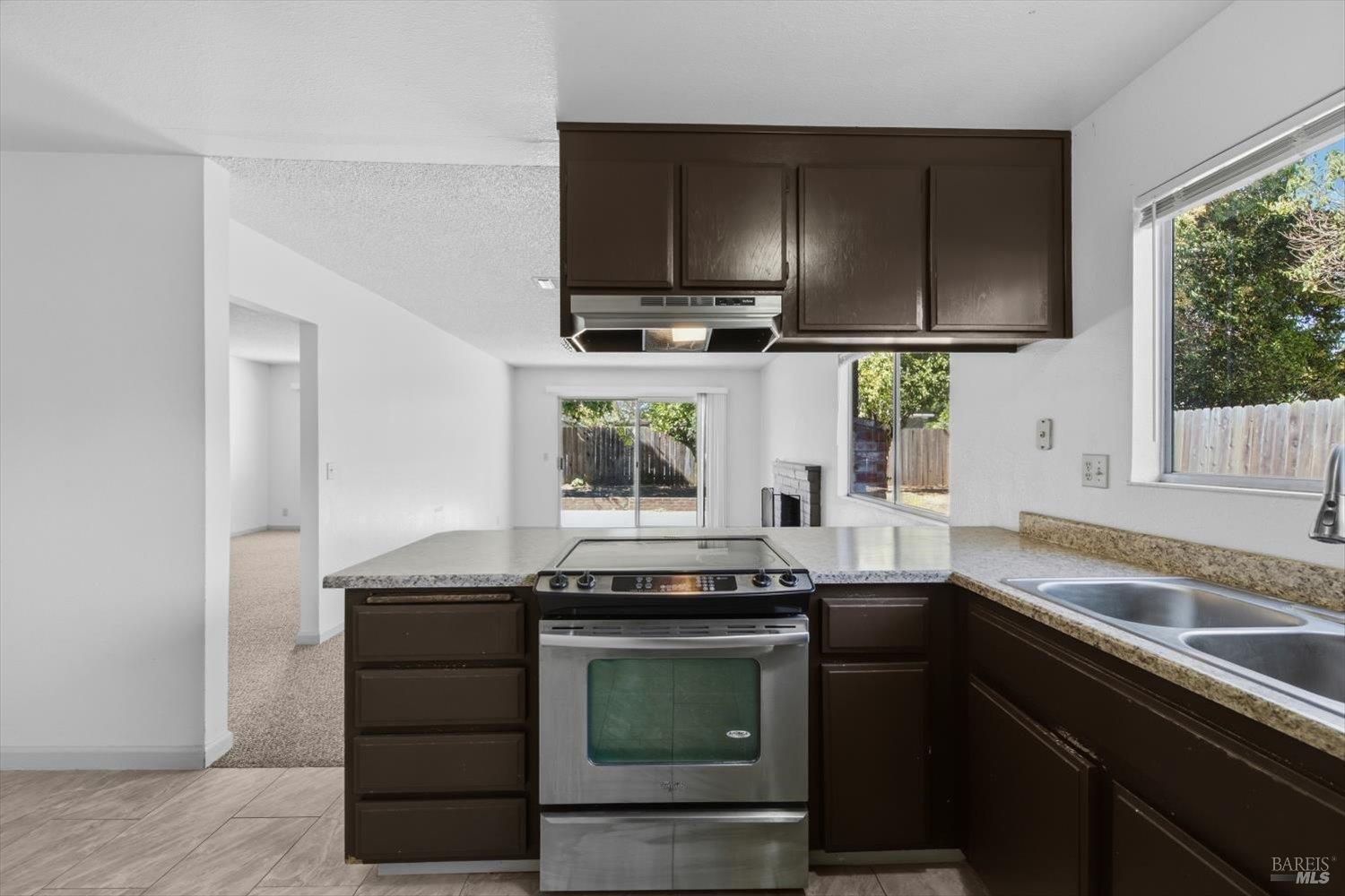 805 Avon Court Dixon CA 95620