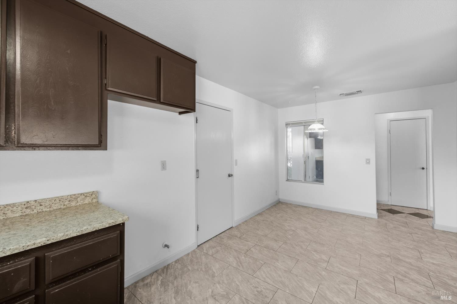 805 Avon Court Dixon CA 95620