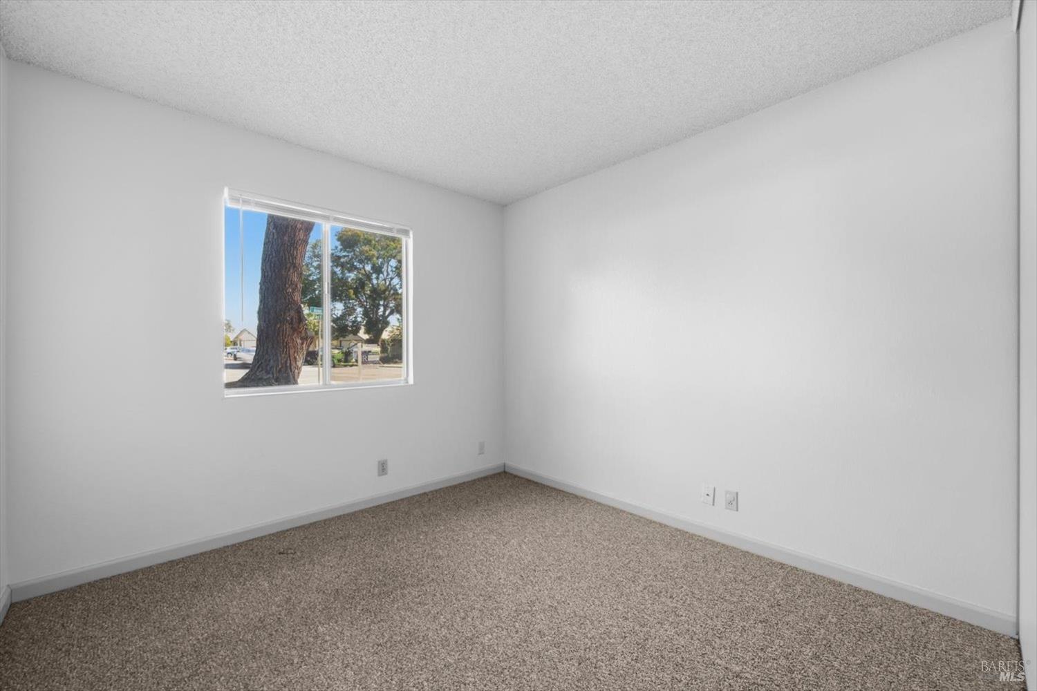 805 Avon Court Dixon CA 95620