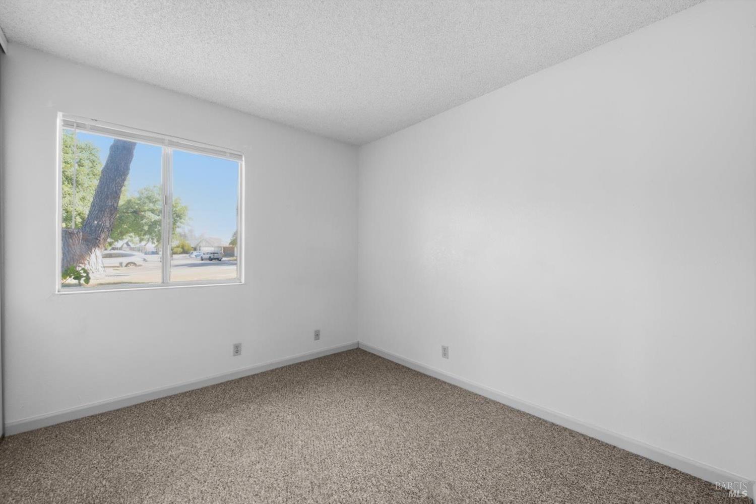 805 Avon Court Dixon CA 95620